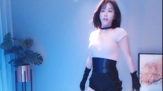 【妮儿Nierrr】free