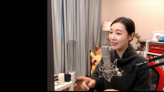 流彧心中的小99发布了一个斗鱼视频2019-12-11