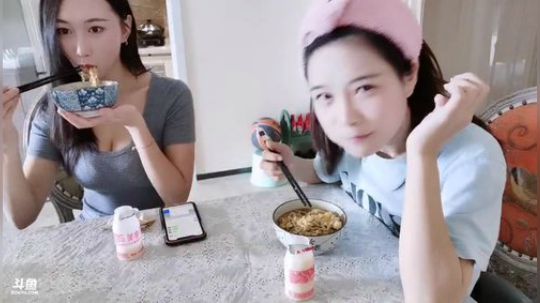 肖淑洁生命中的光和盐发布了一个斗鱼视频2019-12-11