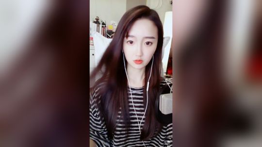 阿华丨Awa丶发布了一个斗鱼视频2019-12-12