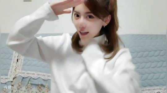 七岁星丶发布了一个斗鱼视频2019-12-15