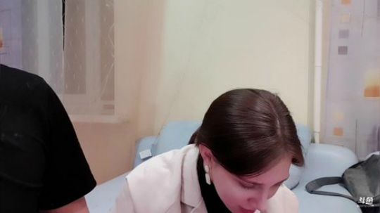 看看你心中女神的身材。 2019-12-14 23点场