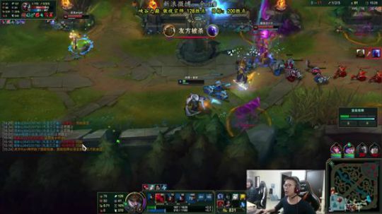 C皇极限走位躲5触手