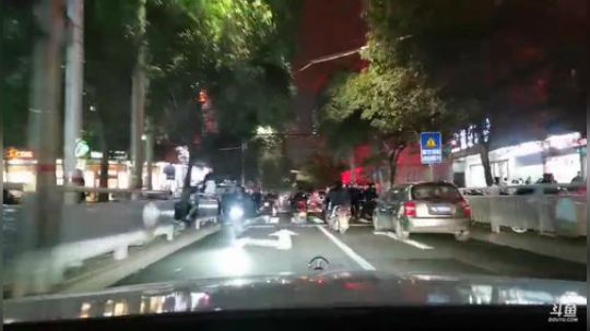 行不行你进来看看 2019-12-17 18点场