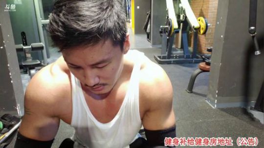 晚上去仓库给你们抽补给去，鱼翅准备好 2019-12-17 19点场
