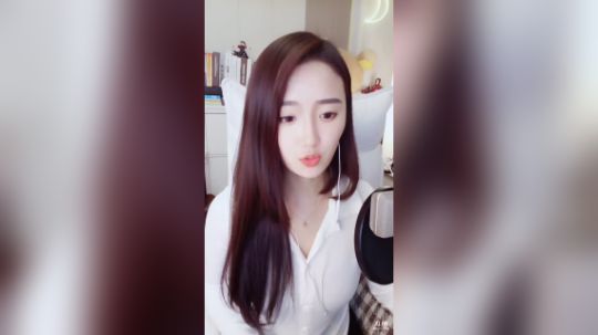 阿华丨Awa丶发布了一个斗鱼视频2019-12-17
