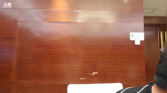 跟直播间大哥们聚聚。 2019-12-18 19点场