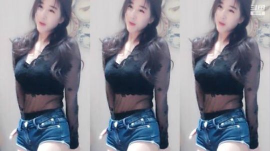 hagetaka发布了一个斗鱼视频2019-12-18