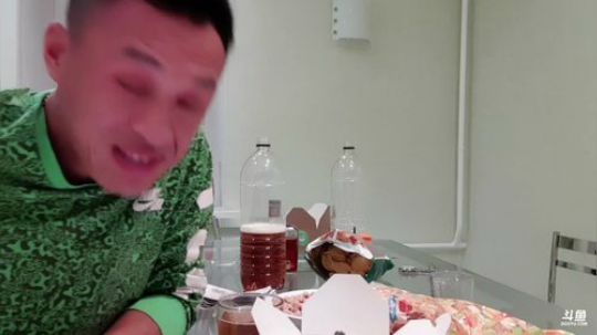 恭喜我蛋蛋哥得到真爱。 2019-12-18 01点场
