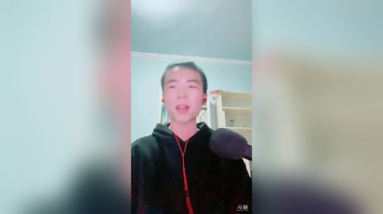 无奈混颜值区哭辽 2019-12-09 20点场