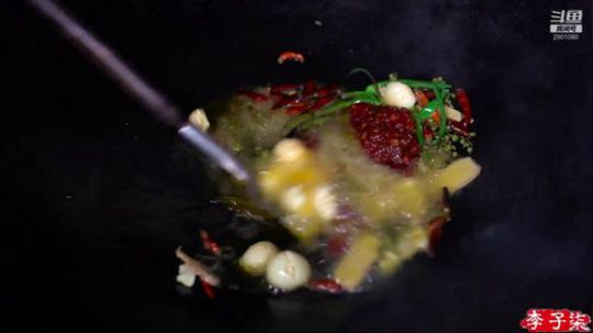 藤一的小幸运发布了一个斗鱼视频2019-12-19