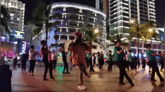 圆园团团发布了一个斗鱼视频2019-12-20