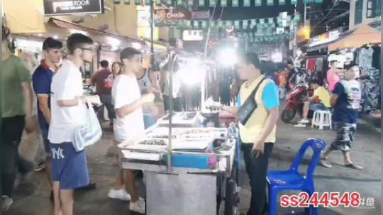 August丶21th发布了一个斗鱼视频2019-12-20