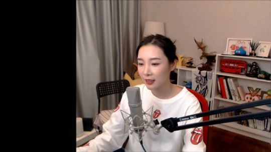 流年手中逝发布了一个斗鱼视频2019-12-20