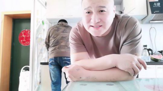 欢迎猜哥派哥来家做客。 2019-12-21 11点场