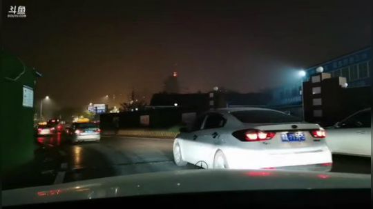 世间美好与你环环相扣 6561377 2019-12-21 20点场
