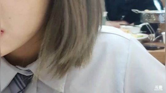 丿Good丶发布了一个斗鱼视频2019-12-21