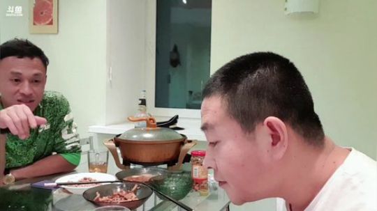 回家布置房间。 2019-12-22 01点场