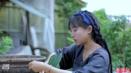 科头溜子发布了一个斗鱼视频2019-12-23