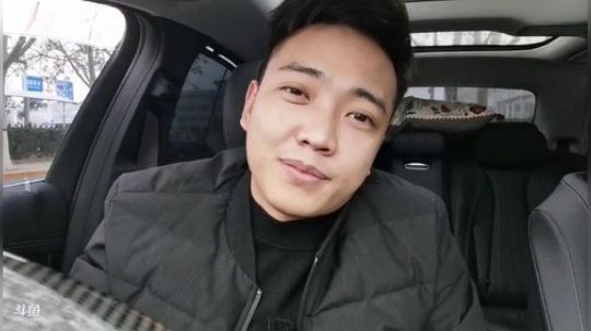 世间美好与你环环相扣 6561377 2019-12-23 13点场