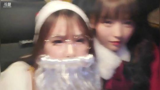 菜菜的瓜皮帽发布了一个斗鱼视频2019-12-24