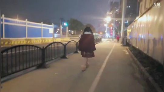 一条猪兒虫OvO发布了一个斗鱼视频2019-12-24