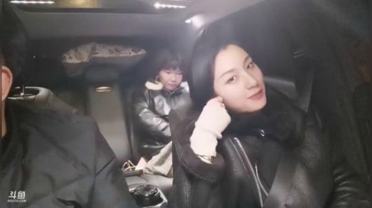 天冷约个妹子 6561377 2019-12-23 22点场