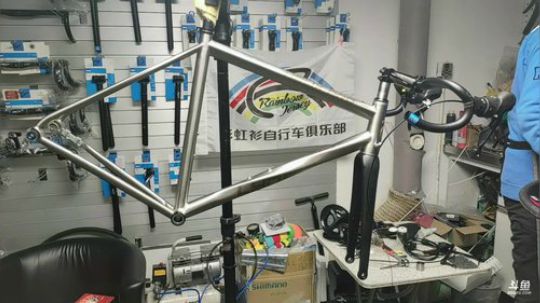 彩虹衫 LYNSKEY HELIX 装车 2019-12-18 15点场