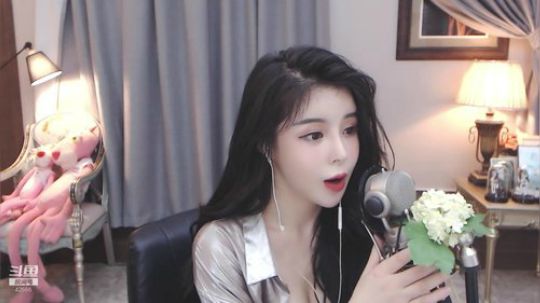 苏恩：平安夜恩酱在这里陪伴你 2019-12-24 23点场