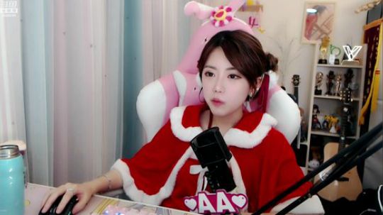 藤一的小幸运发布了一个斗鱼视频2019-12-25