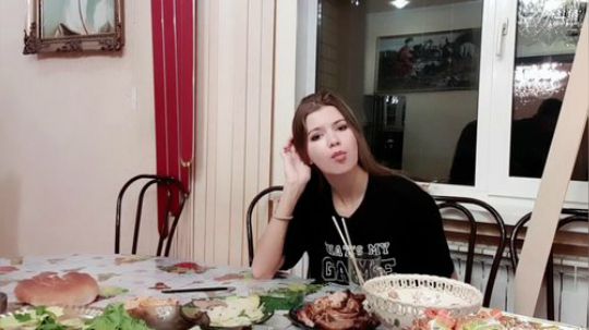 祝所有水友们圣诞节快乐。 2019-12-25 20点场