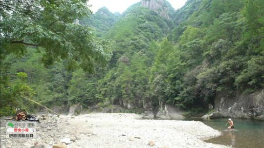 August丶21th发布了一个斗鱼视频2019-12-27