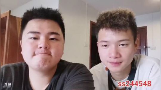 睿智兄弟闯泰国，芭提雅 2019-12-27 18点场