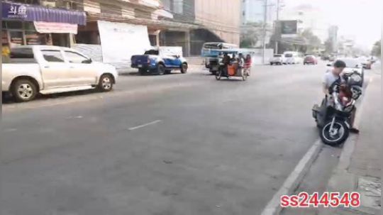 我在斗鱼看叶子户外直播户外