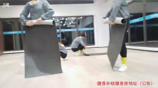 超模训练营-妹子报道第二天 2019-12-27 20点场