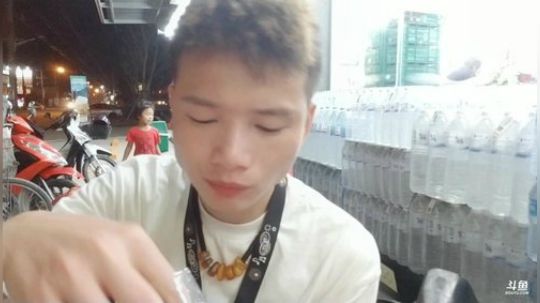 睿智兄弟闯泰国，芭提雅 2019-12-27 22点场