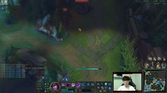 菜菜的瓜皮帽发布了一个斗鱼视频2019-12-29