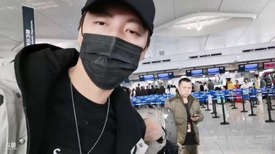 悉悉好美我爱了发布了一个斗鱼视频2019-12-29