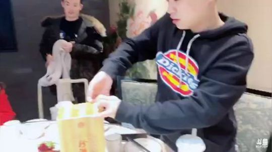 伤心hh发布了一个斗鱼视频2019-12-31