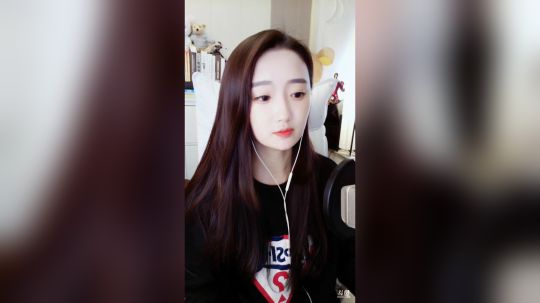 阿华丨Awa丶发布了一个斗鱼视频2019-12-31
