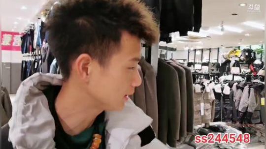 2020第一天，新年快乐 2020-01-01 19点场