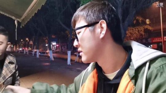 August丶21th发布了一个斗鱼视频2020-01-02
