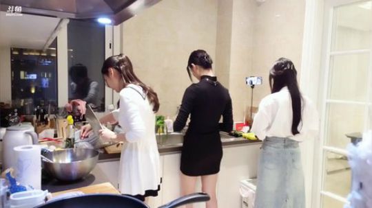 晚上去叶知秋家做饭 2020-01-03 20点场