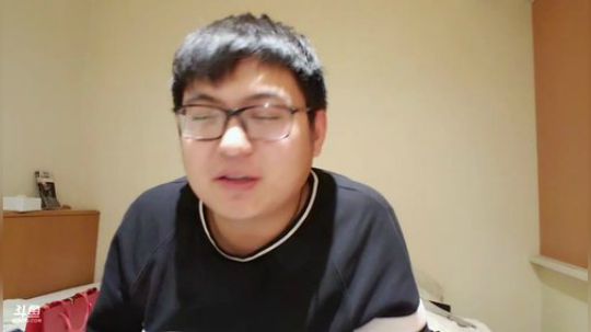 我在斗鱼看火力堂主直播户外