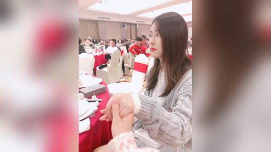 晒网的慧儿呀发布了一个斗鱼视频2020-01-04