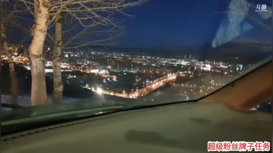 两大超级女模展示自己健身身材 2020-01-06 18点场