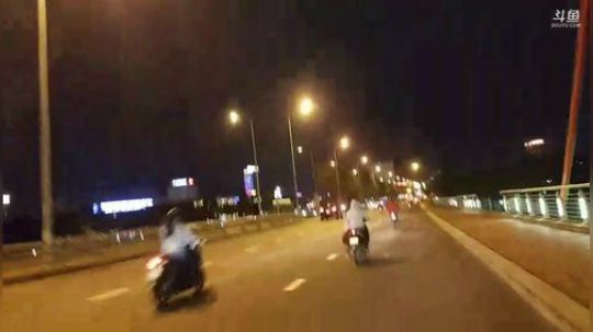 丿Good丶发布了一个斗鱼视频2020-01-08