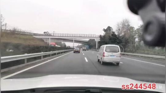 回成都路上。 2020-01-09 16点场