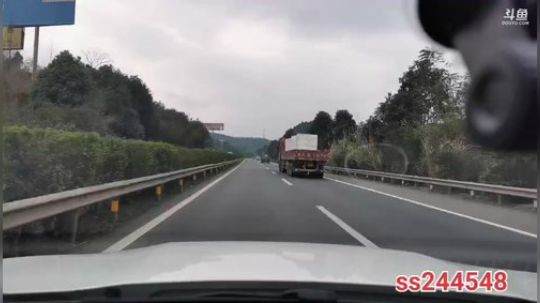 回成都路上。 2020-01-09 15点场