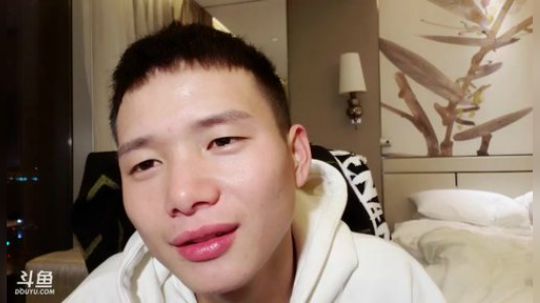 上海走红毯 2020-01-10 20点场